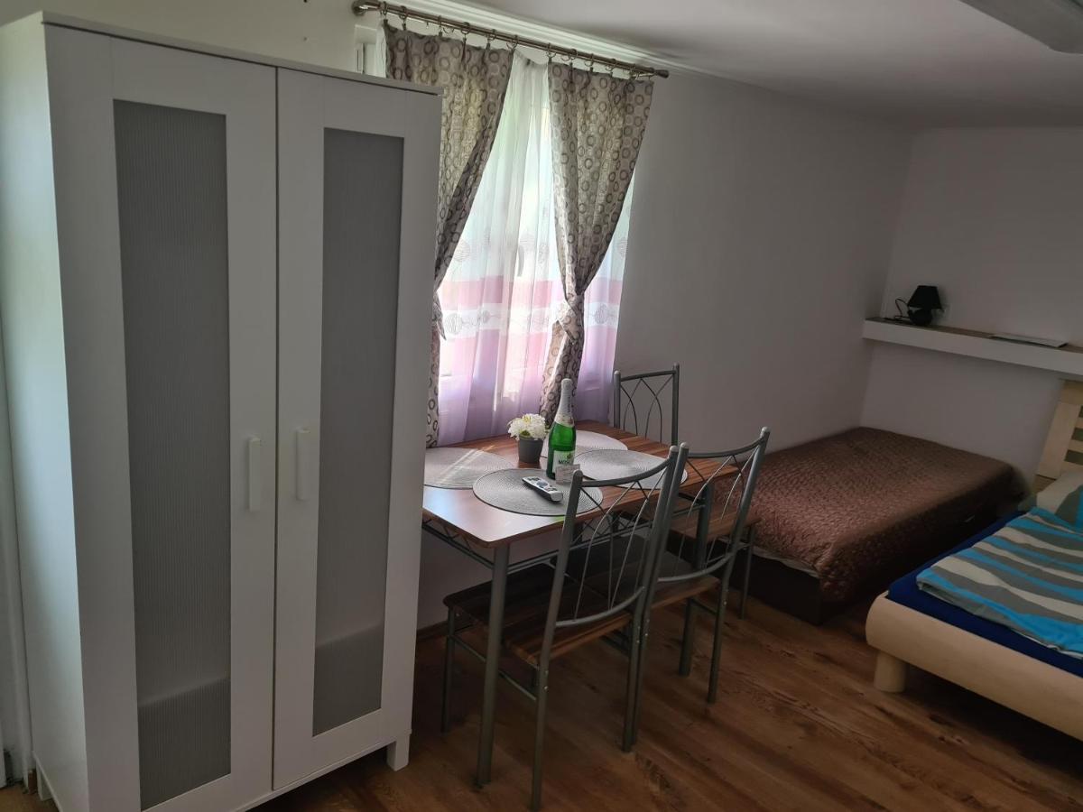 Melanie Apartman Veľký Meder 外观 照片